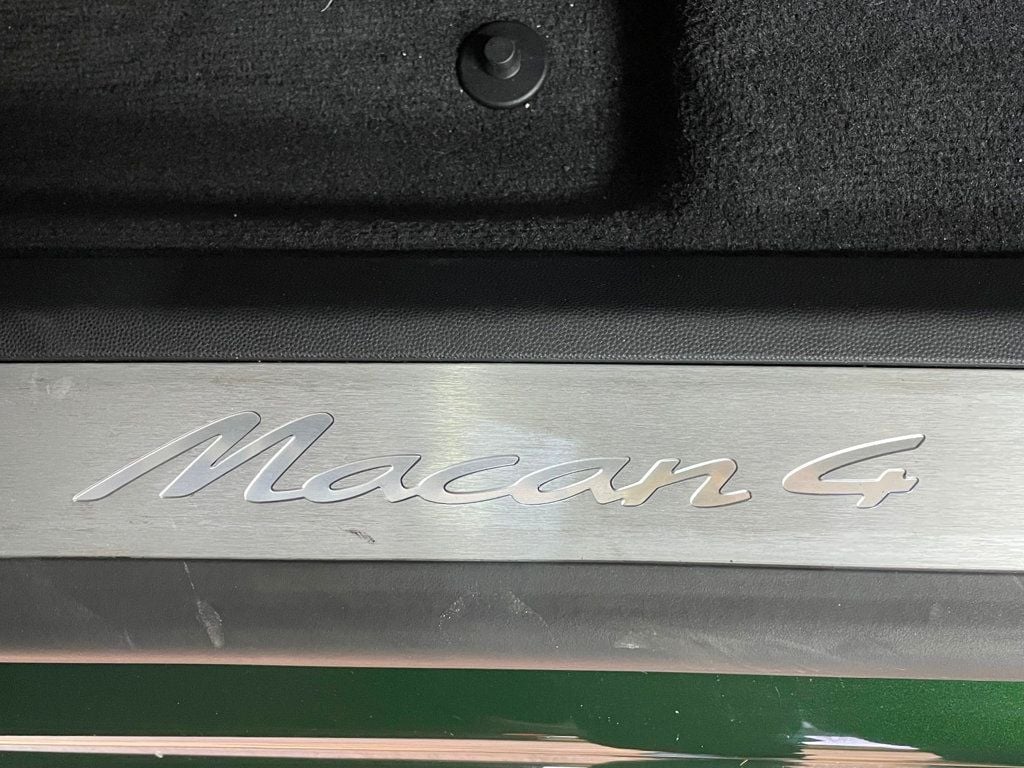 2024 Porsche Macan Electric 4 AWD - 22965551 - 12