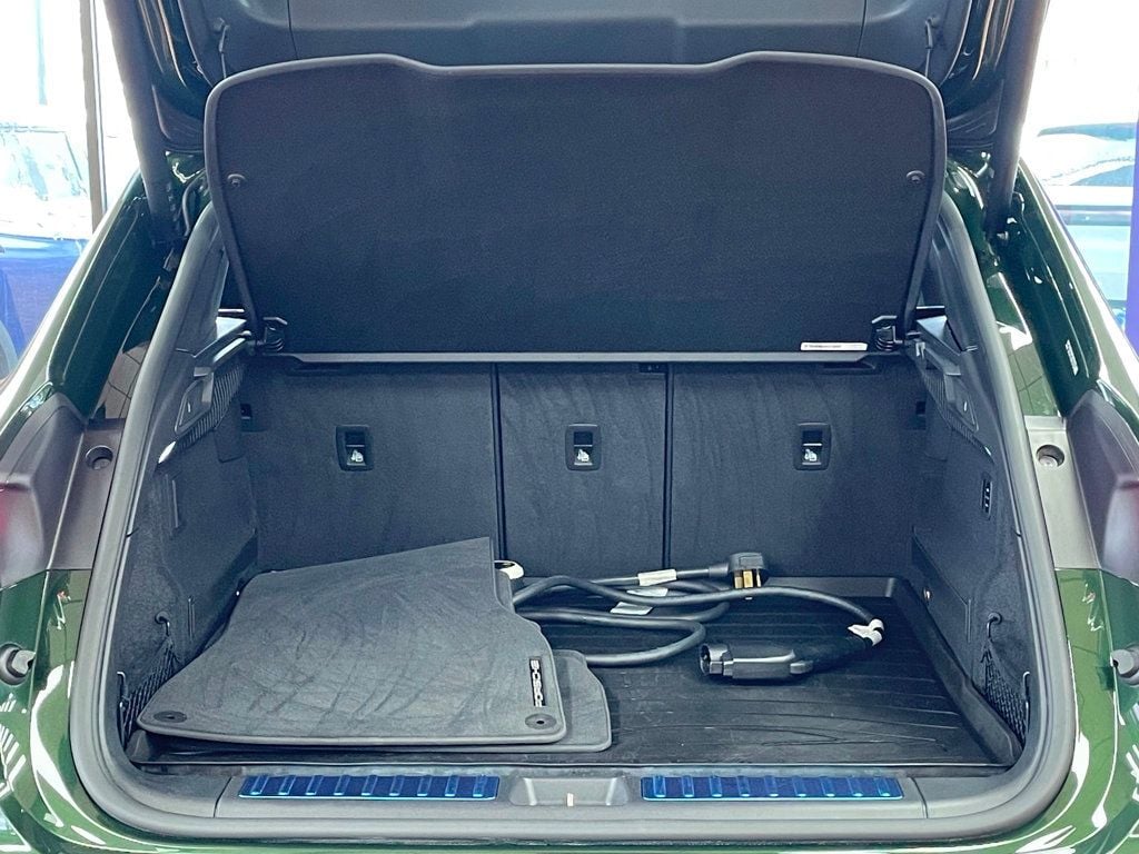 2024 Porsche Macan Electric 4 AWD - 22965551 - 23