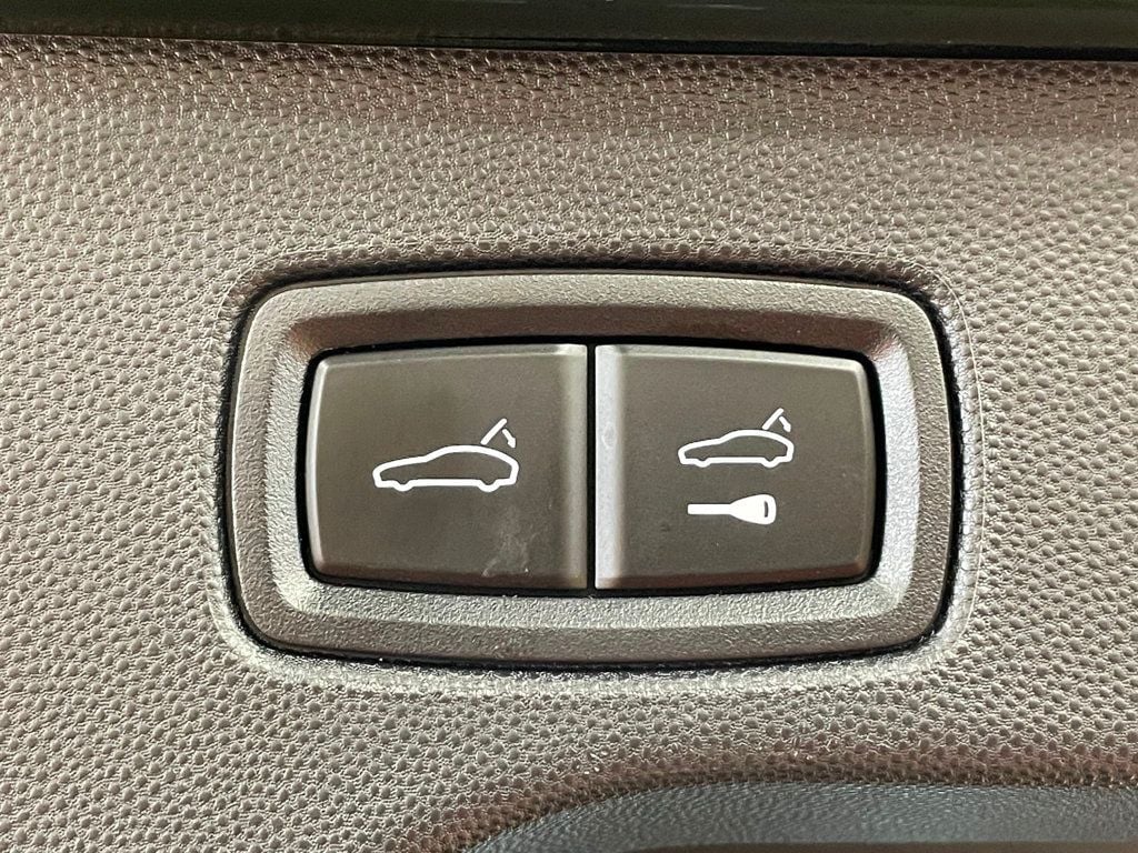 2024 Porsche Macan Electric 4 AWD - 22965551 - 24