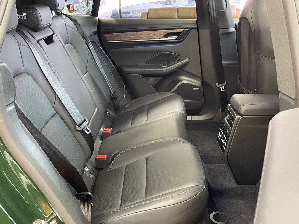 2024 Porsche Macan Electric 4 AWD - 22965551 - 25