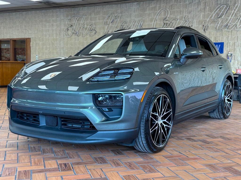 2024 Porsche Macan Electric 4 AWD - 23048734 - 3