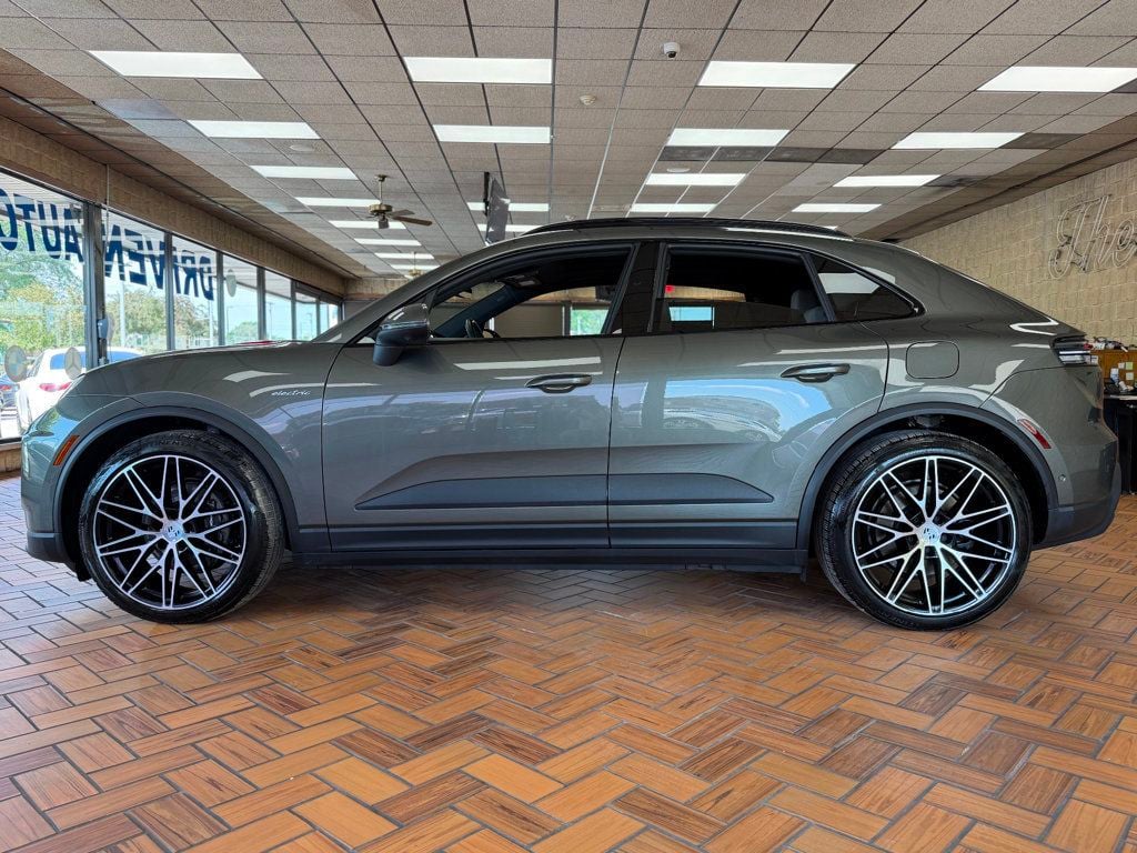 2024 Porsche Macan Electric 4 AWD - 23048734 - 4