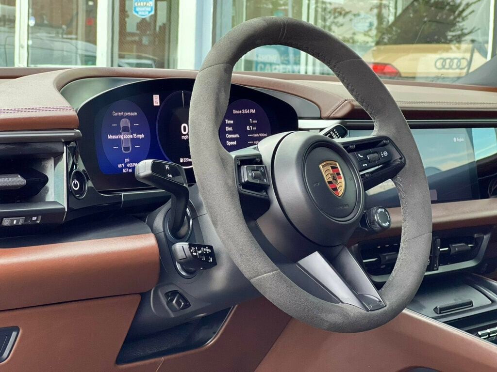 2024 Porsche Macan Electric 4 AWD - 23080742 - 18