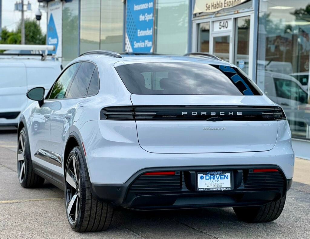 2024 Porsche Macan Electric 4 AWD - 23080742 - 40