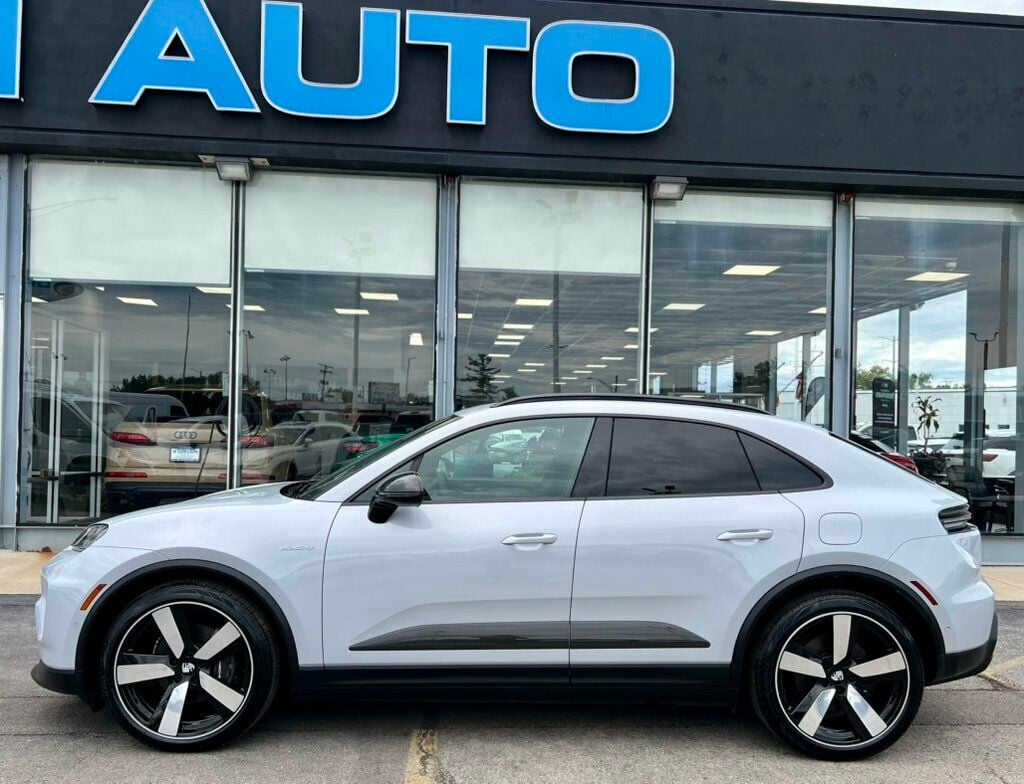 2024 Porsche Macan Electric 4 AWD - 23080742 - 45