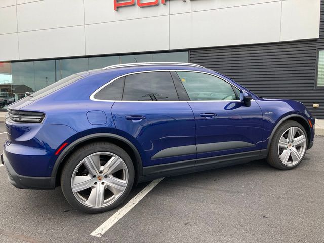 2024 Porsche Macan Electric 4 AWD - 22616426 - 13