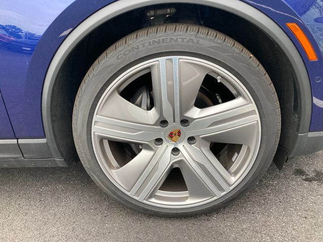 2024 Porsche Macan Electric 4 AWD - 22616426 - 15