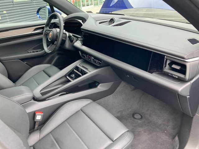 2024 Porsche Macan Electric 4 AWD - 22616426 - 33