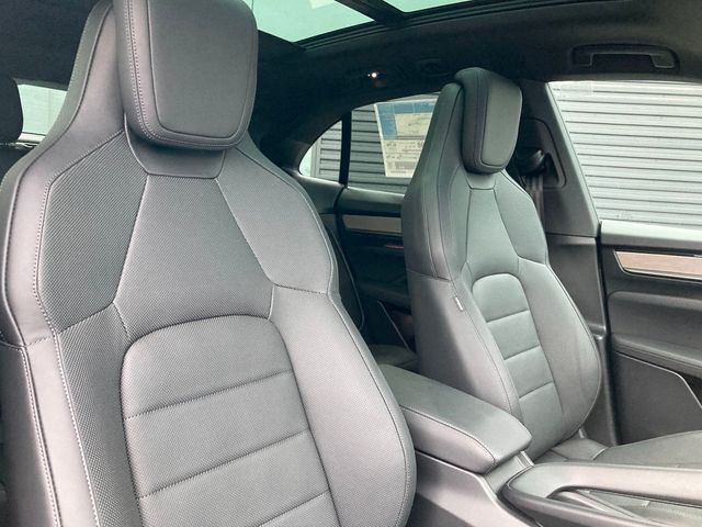 2024 Porsche Macan Electric 4 AWD - 22616426 - 34