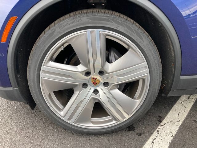 2024 Porsche Macan Electric 4 AWD - 22616426 - 8