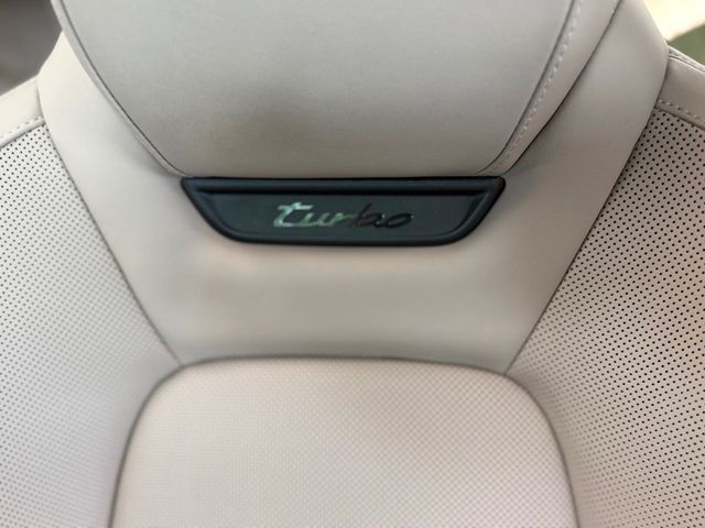 2024 Porsche Macan Electric Turbo AWD - 23033949 - 31