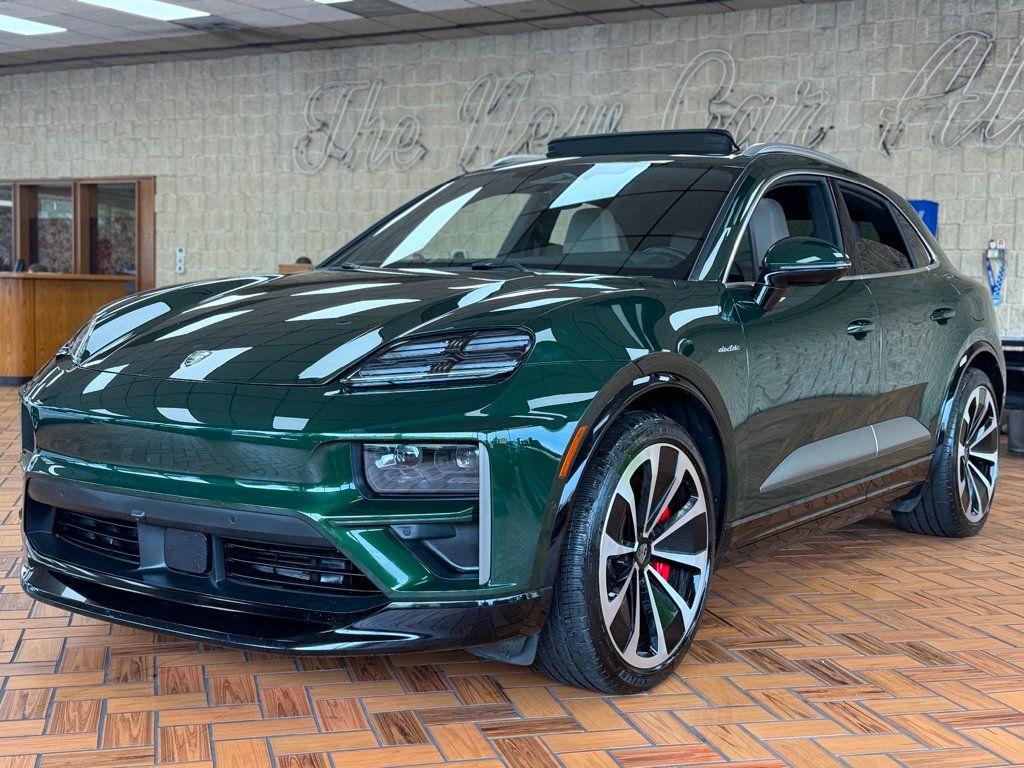 2024 Porsche Macan Electric Turbo AWD - 23033949 - 3