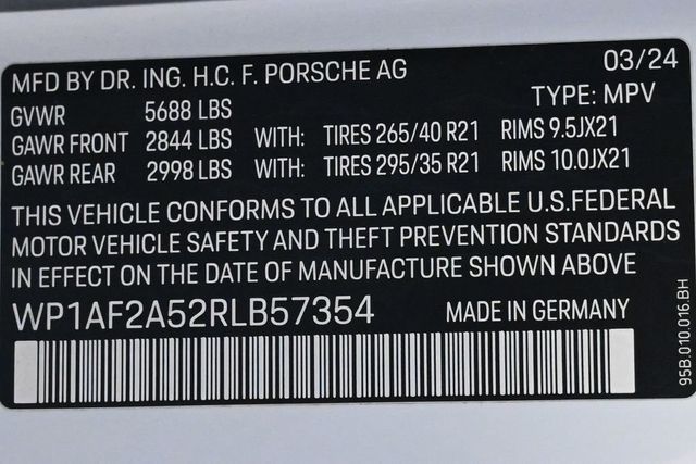 2024 Porsche Macan GTS - 23011465 - 30