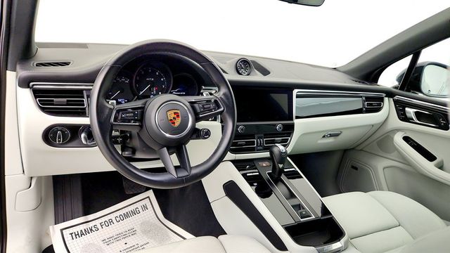 2024 Porsche Macan GTS w/ Premium Plus & Sport Chrono Pkgs + 21'' Wheels - 23045124 - 11