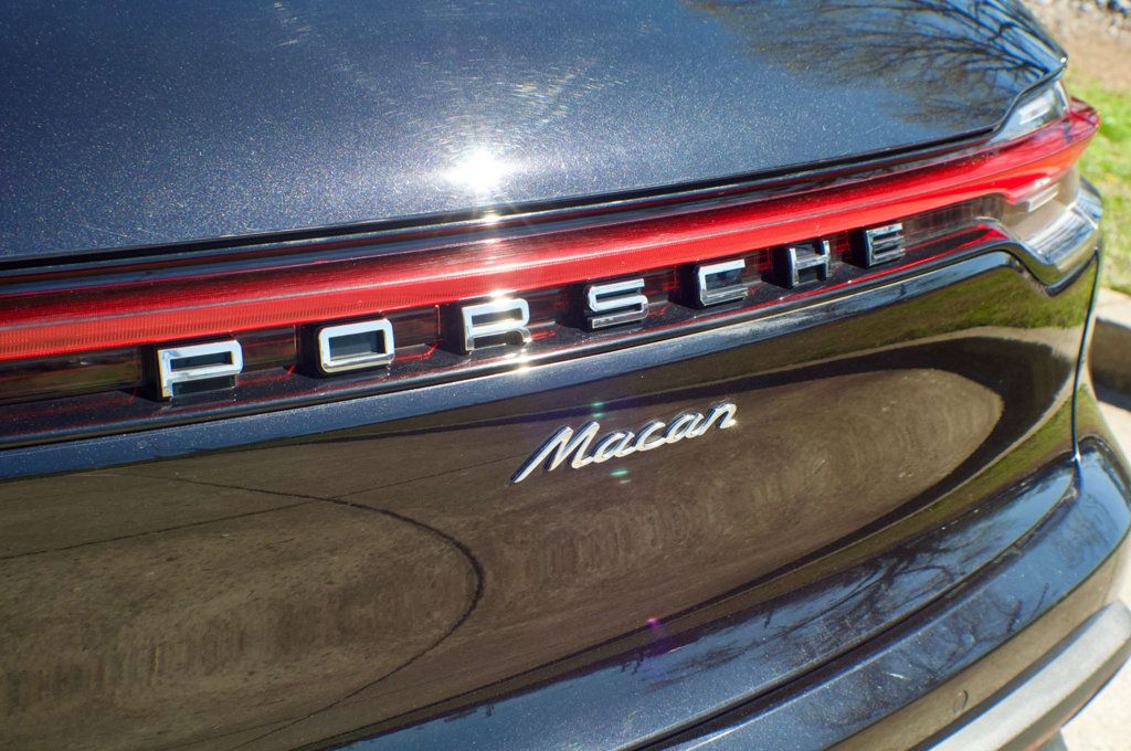 2024 Porsche Macan MSRP$74470/PremiumPlusPkg/Heated&CooledSeats/PanoramicSunroof - 22993061 - 11