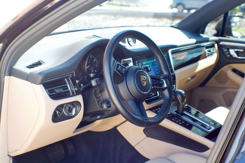 2024 Porsche Macan MSRP$74470/PremiumPlusPkg/Heated&CooledSeats/PanoramicSunroof - 22993061 - 20