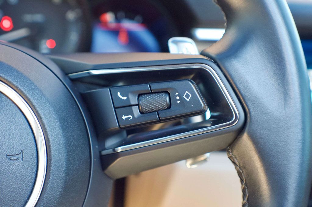 2024 Porsche Macan MSRP$74470/PremiumPlusPkg/Heated&CooledSeats/PanoramicSunroof - 22993061 - 22