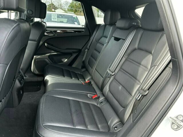 2024 Porsche Macan MSRP$89730/PremiumPlusPkg/PanoramicSunroof/LaneChangeAssist - 22969055 - 12