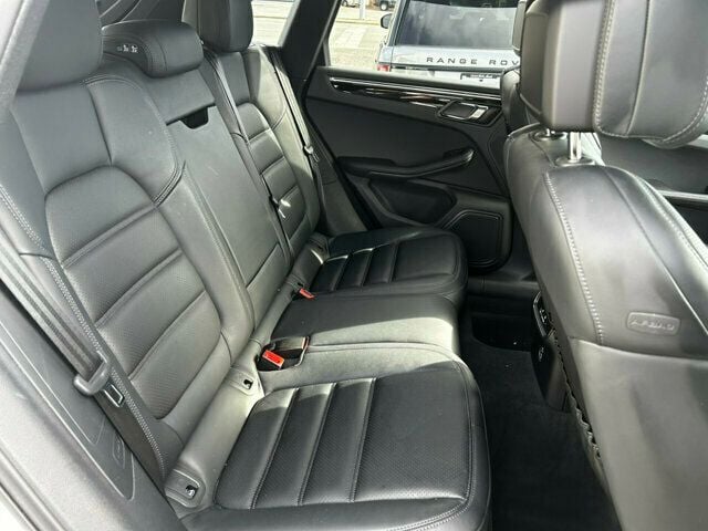 2024 Porsche Macan MSRP$89730/PremiumPlusPkg/PanoramicSunroof/LaneChangeAssist - 22969055 - 18