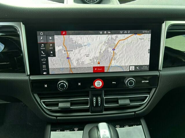 2024 Porsche Macan MSRP$89730/PremiumPlusPkg/PanoramicSunroof/LaneChangeAssist - 22969055 - 28