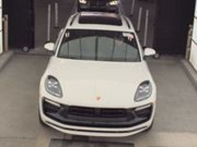 2024 Porsche Macan MSRP$89730/PremiumPlusPkg/PanoramicSunroof/LaneChangeAssist - 22969055 - 2