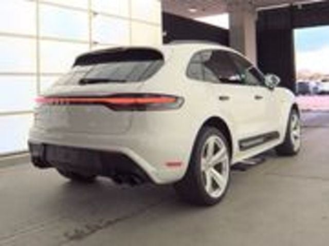 2024 Porsche Macan MSRP$89730/PremiumPlusPkg/PanoramicSunroof/LaneChangeAssist - 22969055 - 3