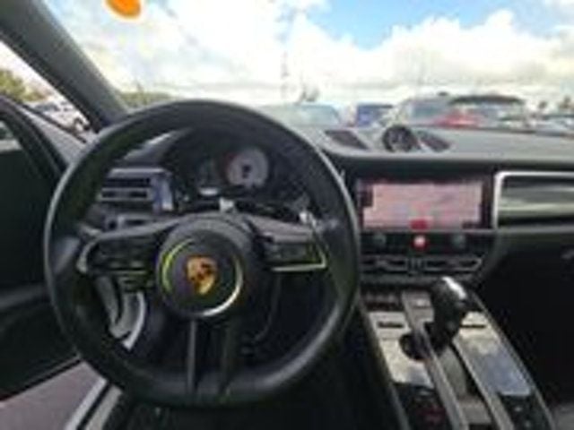 2024 Porsche Macan MSRP$89730/PremiumPlusPkg/PanoramicSunroof/LaneChangeAssist - 22969055 - 6