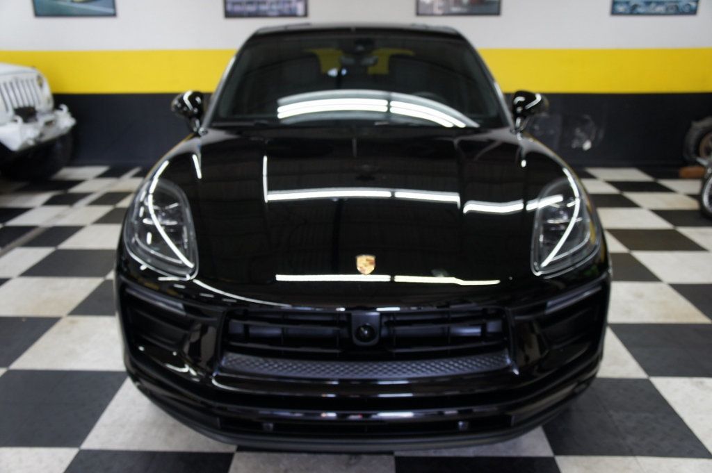 2024 Porsche Macan GTS photo 12