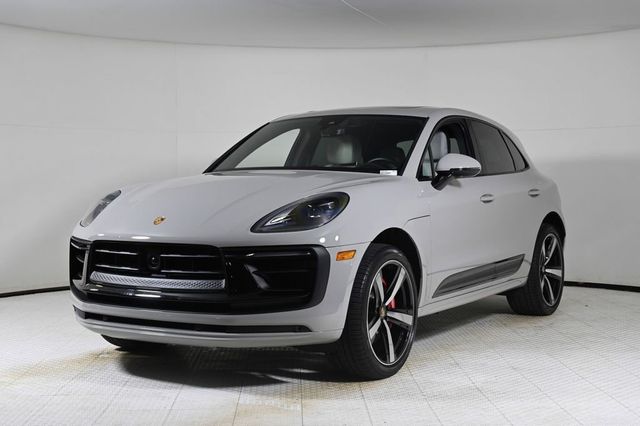 2024 Porsche Macan S - 22975699 - 0