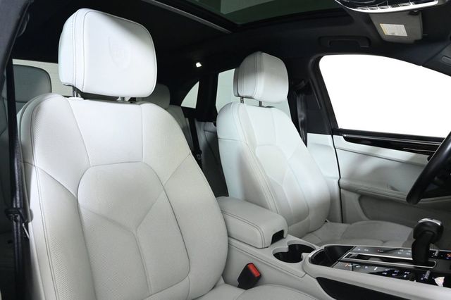 2024 Porsche Macan S - 22975699 - 18