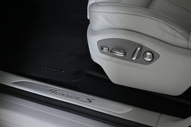 2024 Porsche Macan S - 22975699 - 28