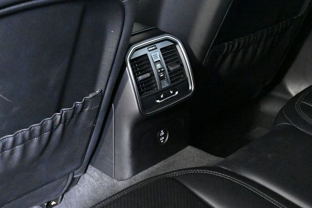 2024 Porsche Macan S - 23030506 - 19