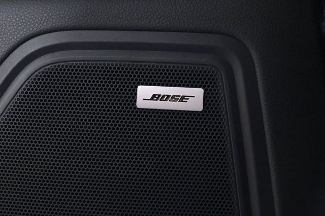 2024 Porsche Macan S - 23030506 - 22