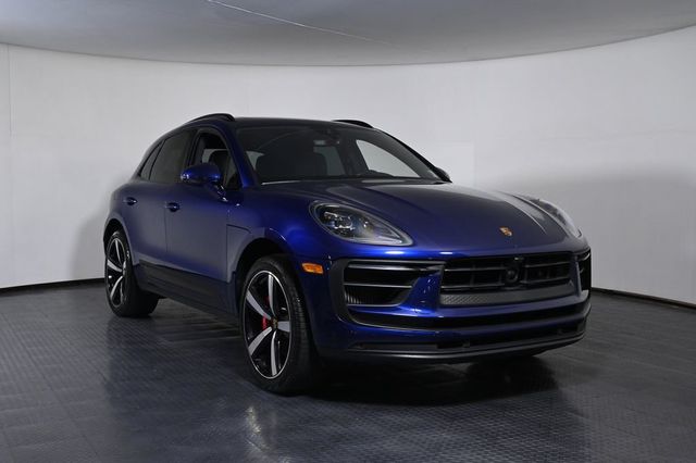 2024 Porsche Macan S - 23030506 - 8