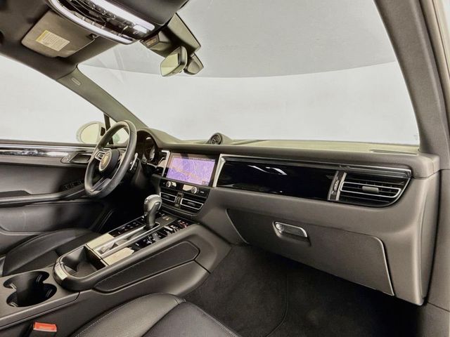 2024 Porsche Macan S - 23064151 - 16