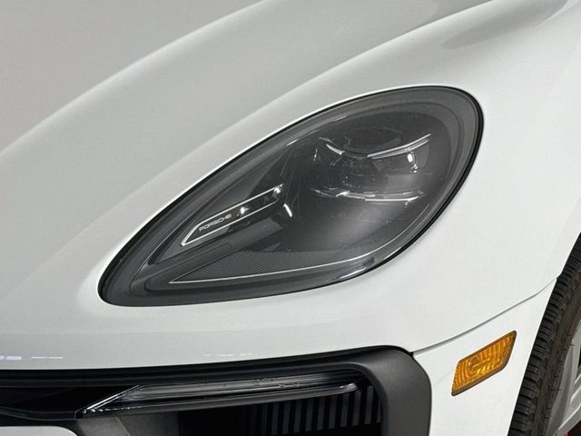 2024 Porsche Macan S - 23064151 - 27