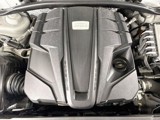 2024 Porsche Macan S - 23064151 - 29