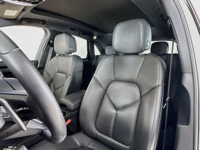 2024 Porsche Macan S - 23064151 - 4