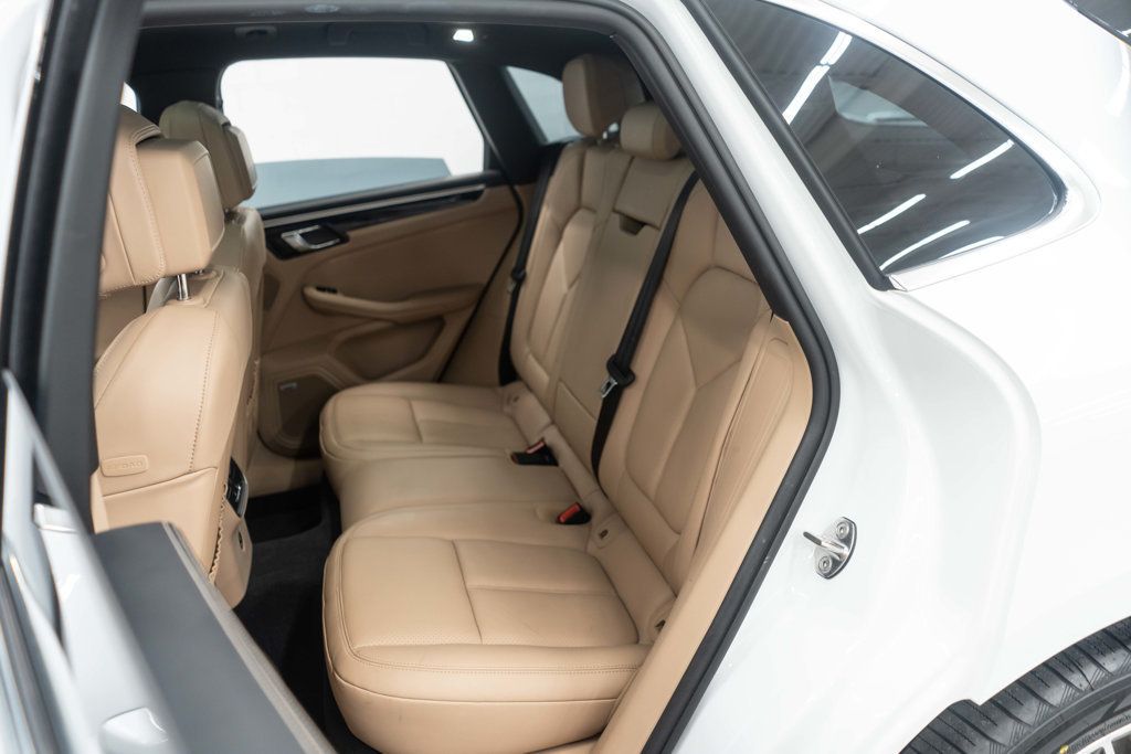 Porsche Macan photo 15