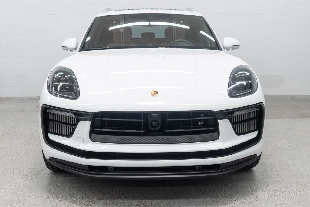 Porsche Macan photo 3