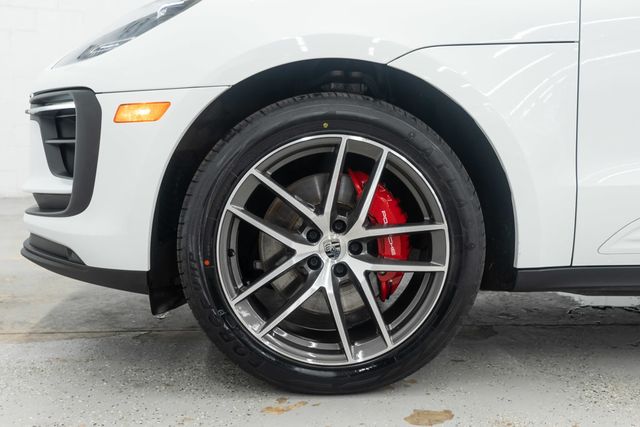 2024 Porsche Macan S - 23072642 - 35