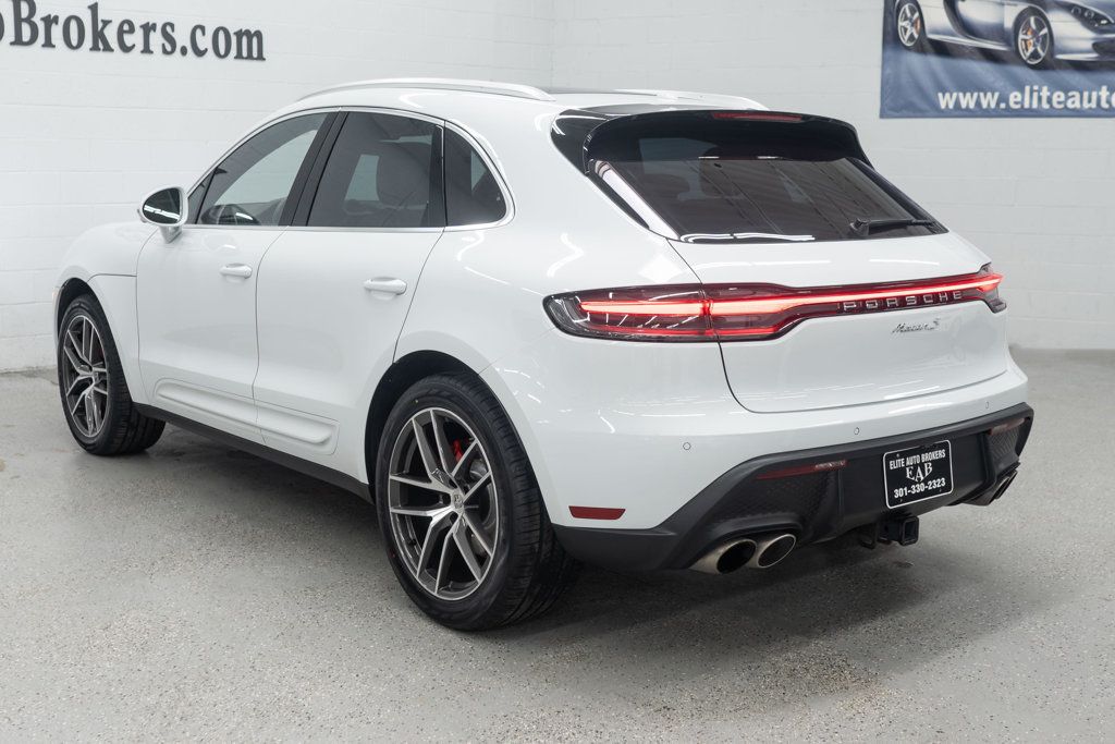 Porsche Macan photo 40