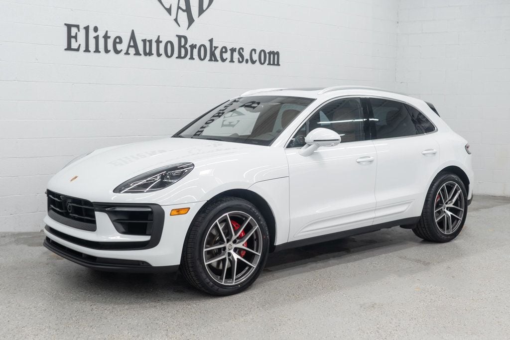 Porsche Macan photo 41
