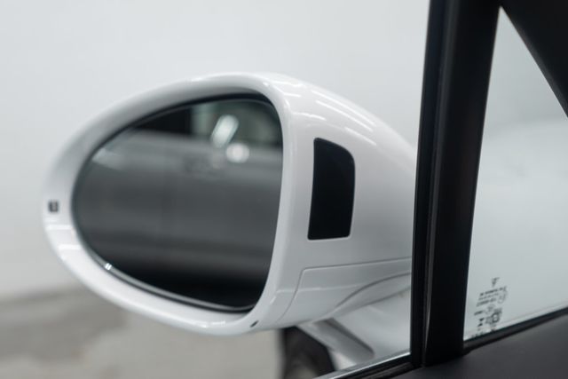 2024 Porsche Macan S - 23072642 - 45