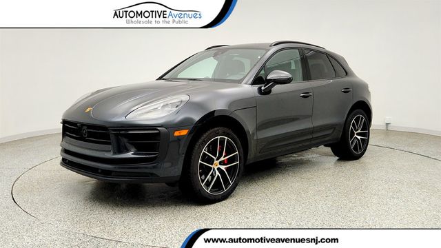 2024 Porsche Macan S - 23044393 - 0