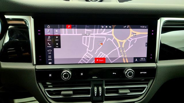 2024 Porsche Macan S - 23044393 - 18