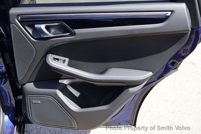 2024 Porsche Macan S - 23018405 - 19