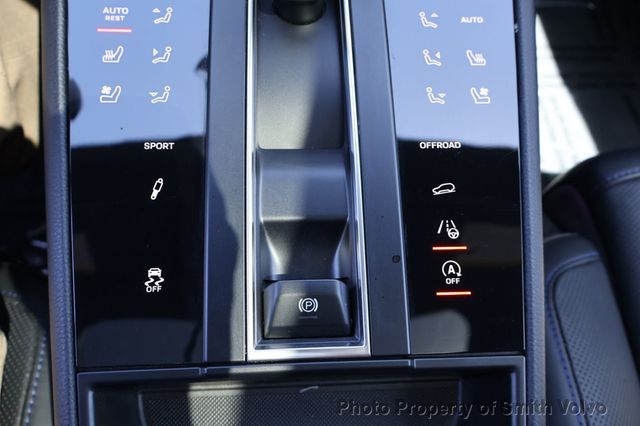 2024 Porsche Macan S - 23018405 - 27