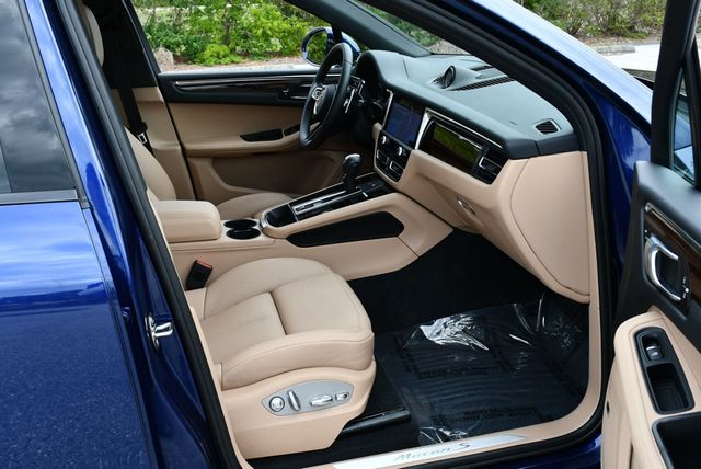 2024 Porsche Macan S AWD SUV W/Premium Package Plus - 23037747 - 18