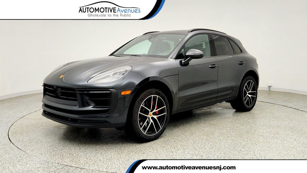 2024 Porsche Macan S w/ Premium Plus Package & Sport Chrono Package - 23044393 | Video 1